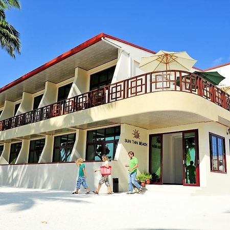 Sun Tan Beach Hotel Maafushi Exterior foto