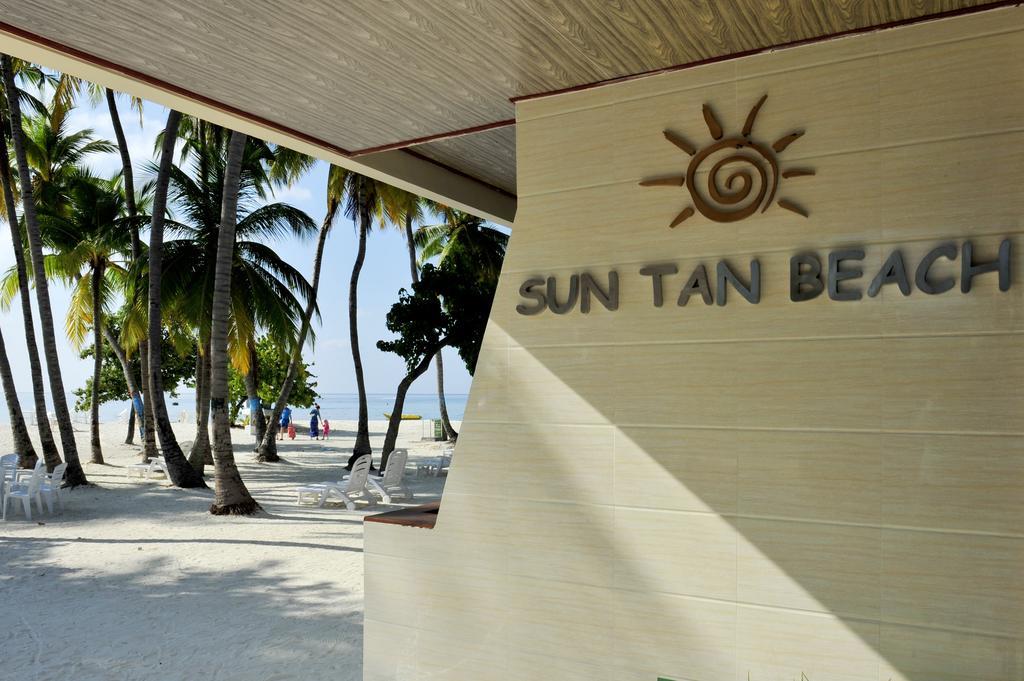 Sun Tan Beach Hotel Maafushi Exterior foto